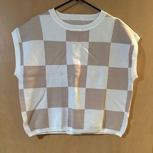 Women’s Checkered Knit Sweater Vest